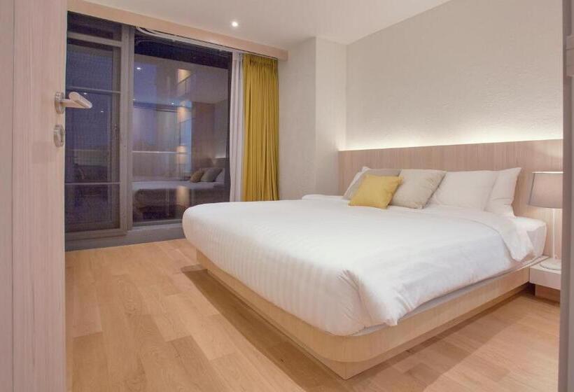 Люкс 2 Спальни, Balcony Seaside Sriracha Hotel & Serviced Apartments
