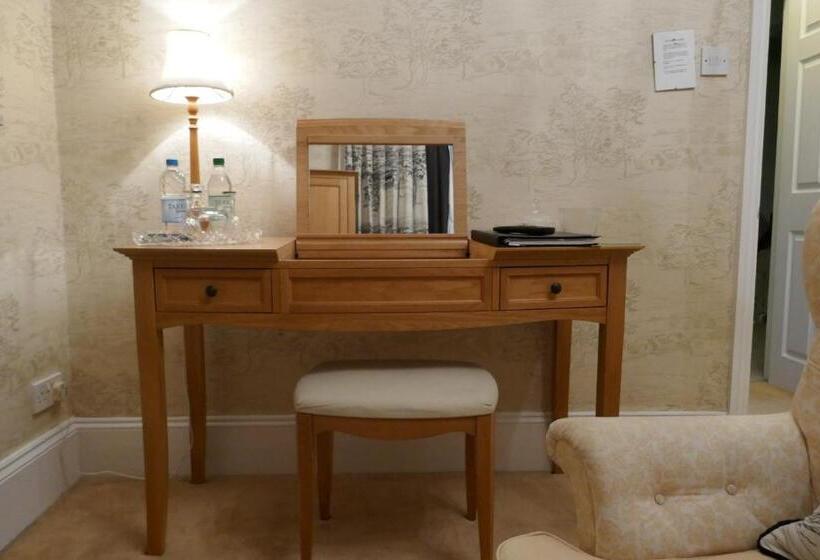 Номер Deluxe, Kerrington House