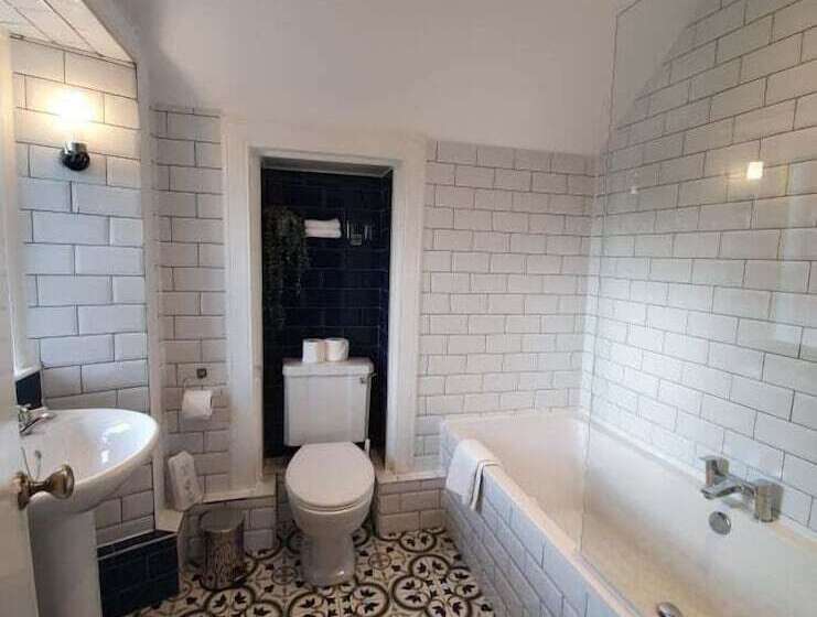 Superior room with lake view, Achray House Restaurant With Rooms