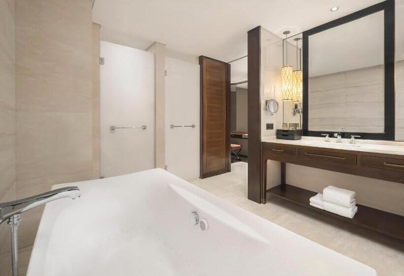 سوییت جونیور, Sheraton Shanghai Jiading