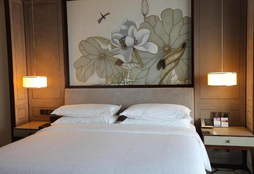 سوییت جونیور, Sheraton Shanghai Jiading