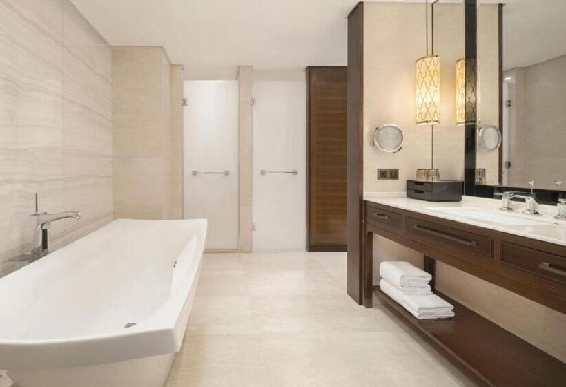 سوییت جونیور, Sheraton Shanghai Jiading