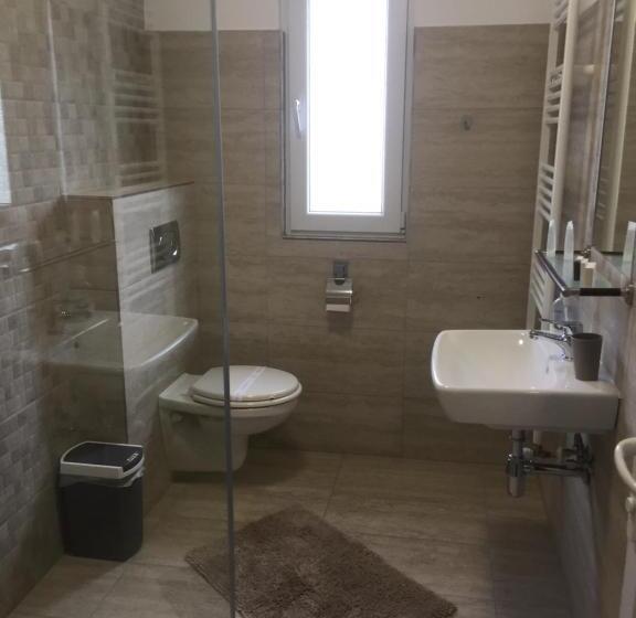 Семейный Номер Deluxe, Vila Emage
