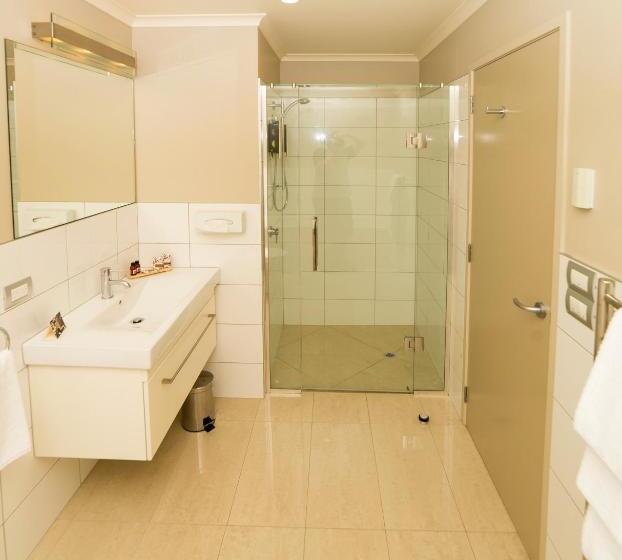 침실 2개 아파트, Amity Court Motel