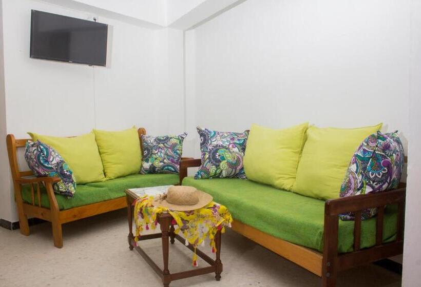 Апартаменты 2 Спальни Вид на Море, Apartamentos Calypso