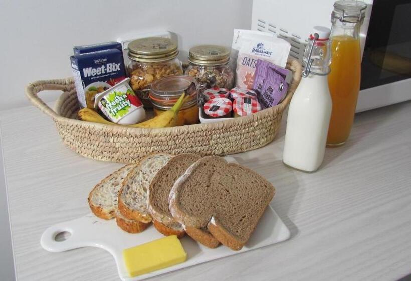 Люкс Deluxe Кровать Кинг, Tongariro Suites