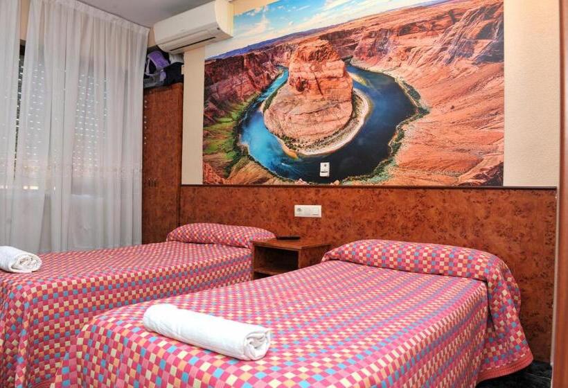 Номер Стандарт, Hostal Venecia