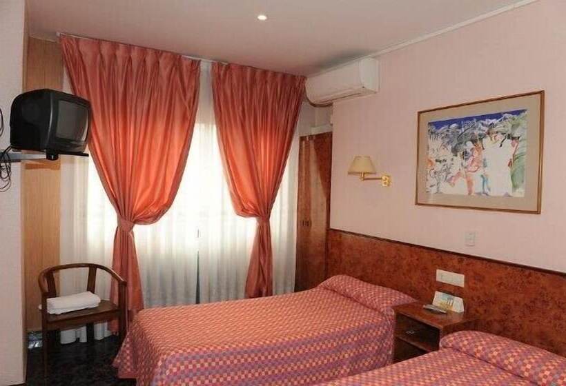 Номер Стандарт, Hostal Venecia