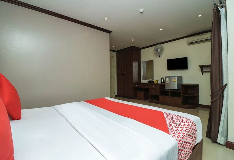 Superior Szoba, Natural Beach Hotel Pattaya