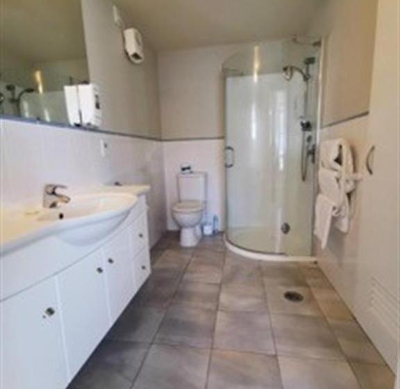 اتاق استاندارد با چشم‌انداز دریا, The Anchorage Apartments