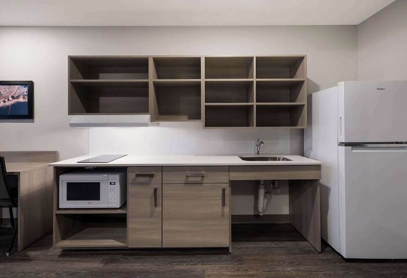 Люкс Адаптированный для Инвалидов, Woodspring Suites Wixom   Novi