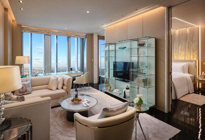 سوییت, J Hotel, Shanghai Tower   Above All Else, Overlooking The Bund