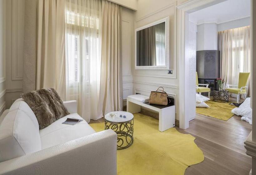 جناح ديلوكس, 3 Sixty Hotel & Suites