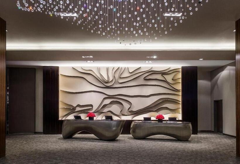 Номер Клуб Кровать Кинг, Hyatt Regency Tysons Corner Center