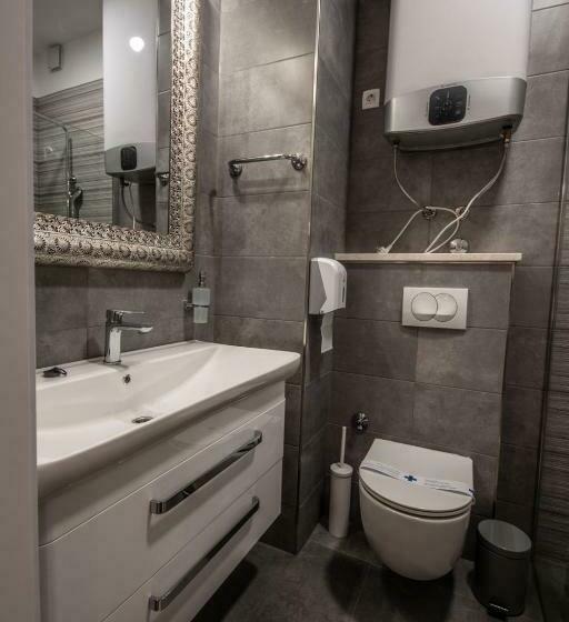 اتاق لوکس, Center Luxury Rooms 3