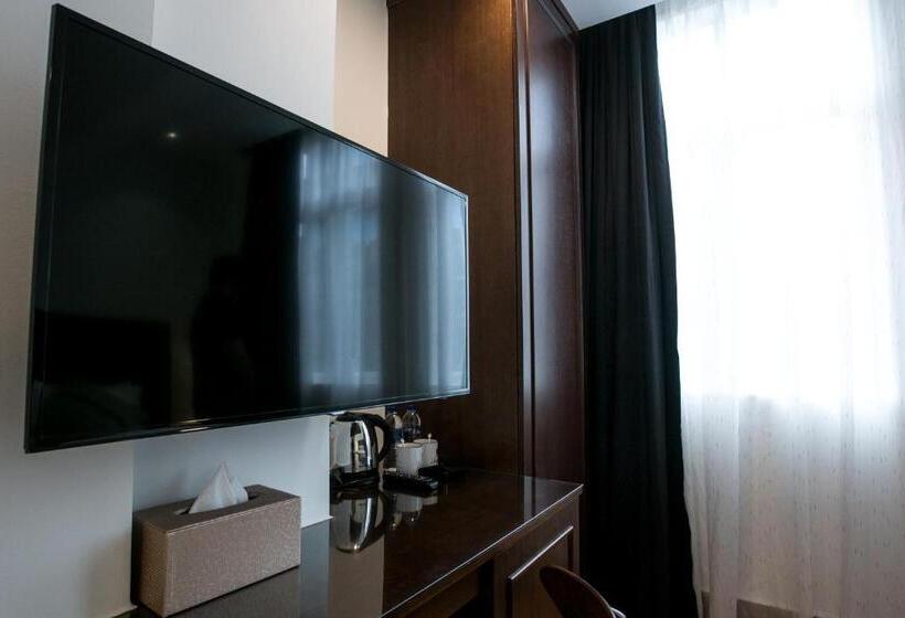 디럭스 룸, Belllo Hotel Jb Central