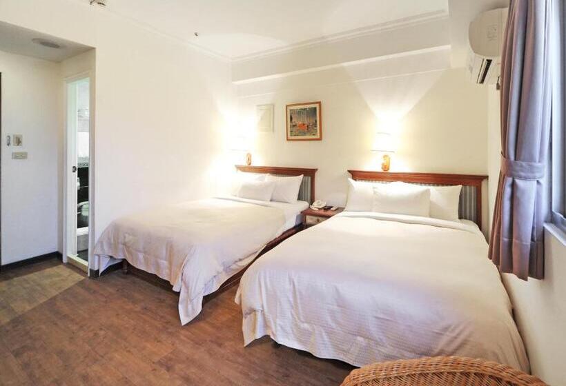 اتاق استاندارد چهار تخته, Kenting Holiday