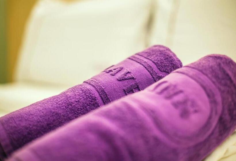 Семейный Номер Deluxe, Lavender Inn Permas Jaya