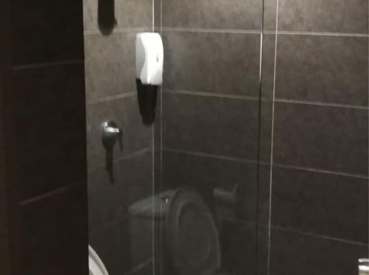 Номер Стандарт, Regal Malaysia