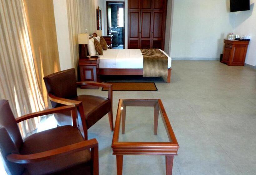 Family Suite, Paradise Beach Club