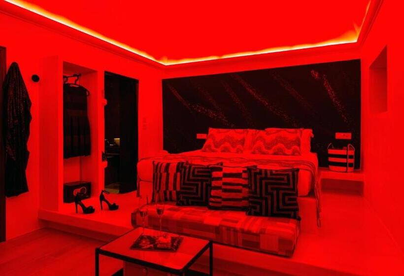 자쿠지 스위트, Saint Sin Suites  Adults Only