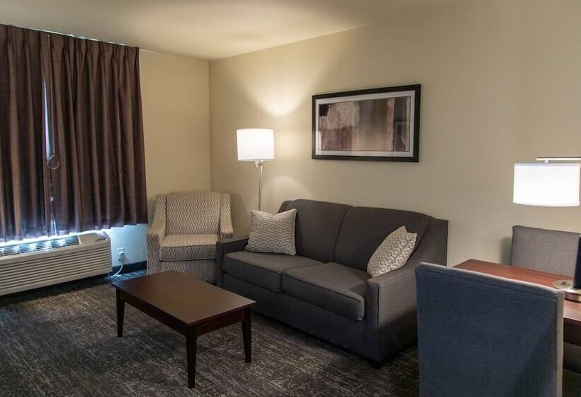 Люкс, Cobblestone Inn & Suites  Springfield