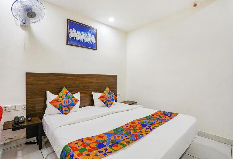 Номер Deluxe, Fabhotel Kinsfolk