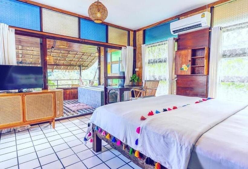 Классический Номер, Cookies Salad Resort