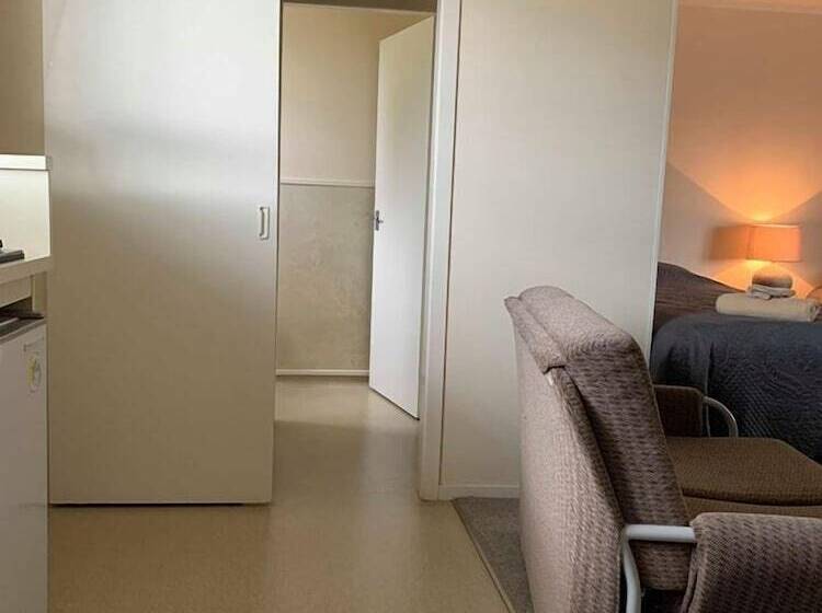 Студия Стандарт, Waiouru Welcome Inn