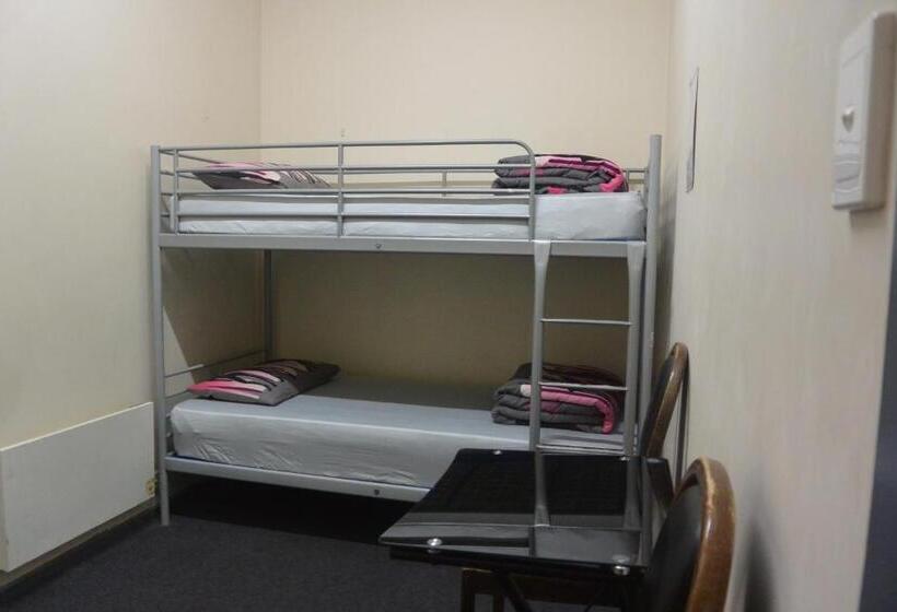 اتاق اکونومی با حمام مشترک, Elizabeth Hostel