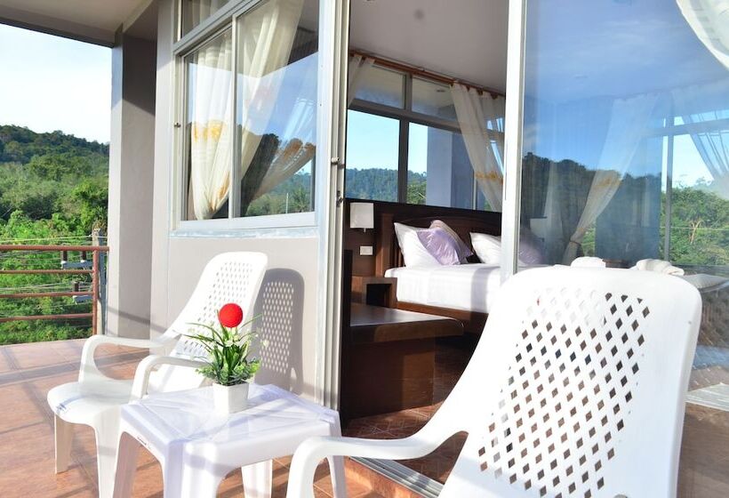 Номер Deluxe с Балконом, Lanta Nice Beach House