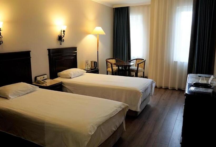 Номер Стандарт, Montania Town Hotel Mudanya