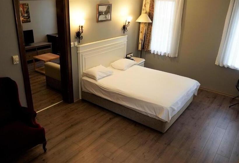 Апартаменты 2 Спальни, Montania Town Hotel Mudanya