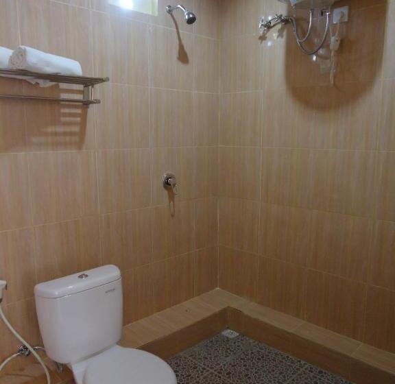 Семейный Номер, Putu Guest House 2