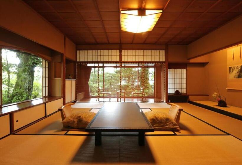 4인용 스탠다드 룸, Monjusou Shourotei