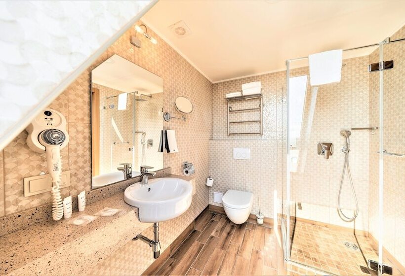 Habitación Estándar con acceso al Spa, Wellton Riga Hotel & Spa