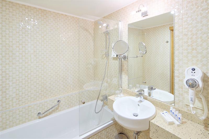 Habitación Familiar, Wellton Riga Hotel & Spa