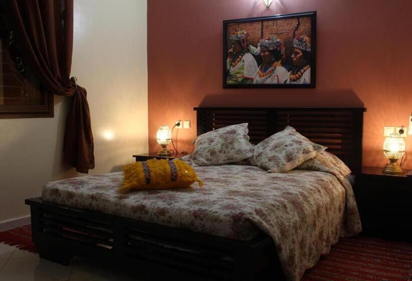 اتاق استاندارد با تخت بزرگ, Riad Mimosa