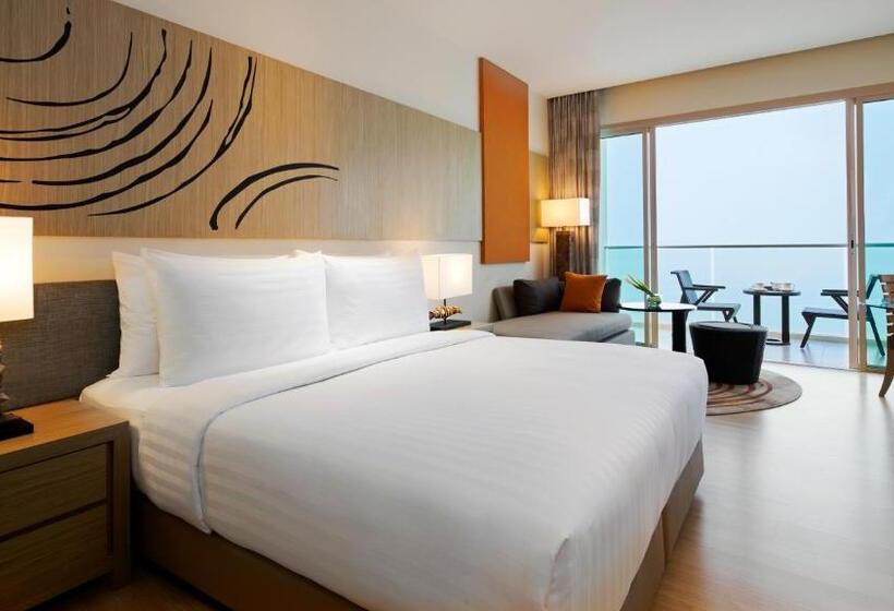 Habitación Premium Vista al Mar., Mövenpick Siam Hotel Na Jomtien Pattaya