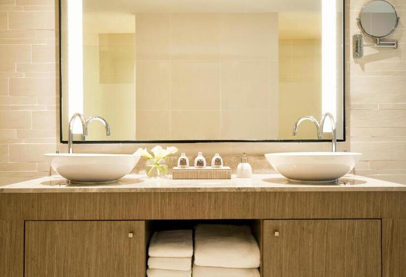 Люкс Executive Вид на Море, Mövenpick Siam Hotel Na Jomtien Pattaya