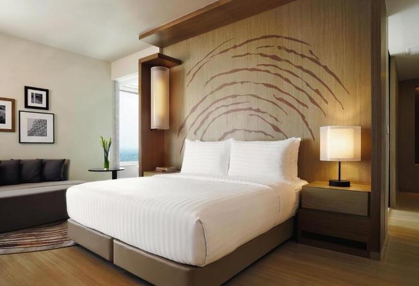 Люкс Executive Вид на Море, Mövenpick Siam Hotel Na Jomtien Pattaya