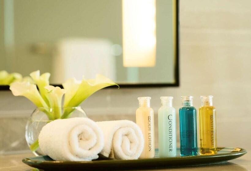 Номер Deluxe Вид на Море, Mövenpick Siam Hotel Na Jomtien Pattaya