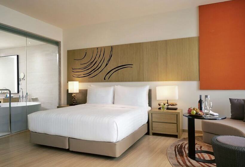 Полулюкс Вид на Море, Mövenpick Siam Hotel Na Jomtien Pattaya