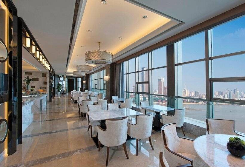 Номер Клуб, Sheraton Nanchang
