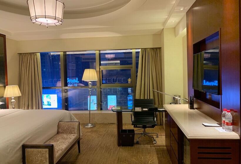 Номер Клуб, Sheraton Nanchang