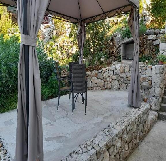 Студио Стандарт с Террасой, Apartments Dalamar