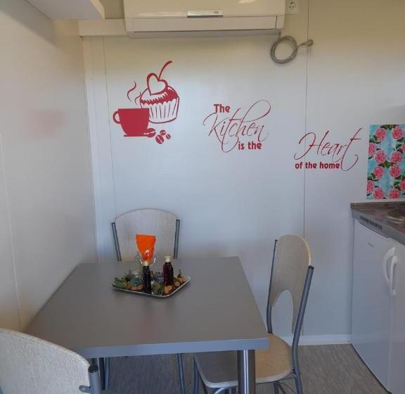 Дом 1 Спальня, Apartments Dalamar