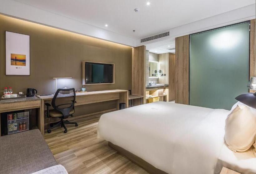 Номер Superior, Atour Hotel Weihai Stone Island