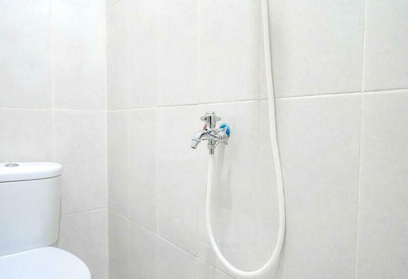 Номер Стандарт Индивидуальный, Koolkost Syariah Near Sunter Mall   Minimum Stay 6 Nights