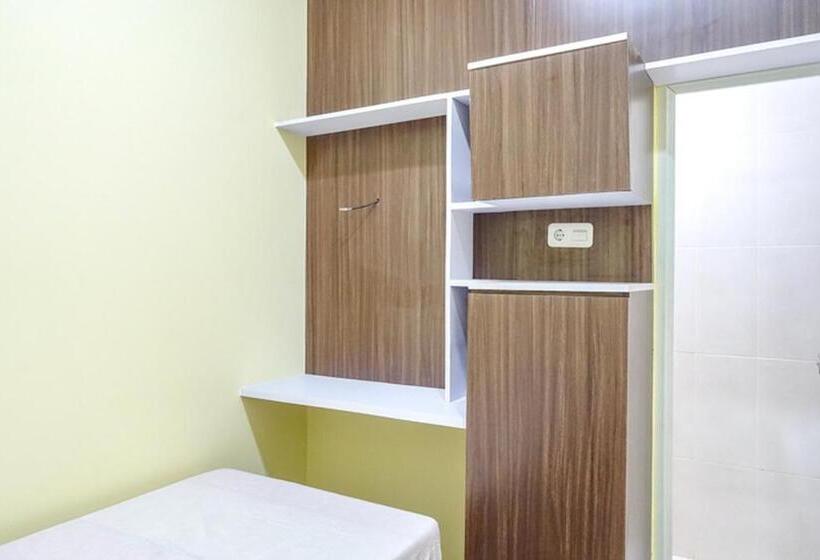 Номер Стандарт Индивидуальный, Koolkost Syariah Near Sunter Mall   Minimum Stay 6 Nights
